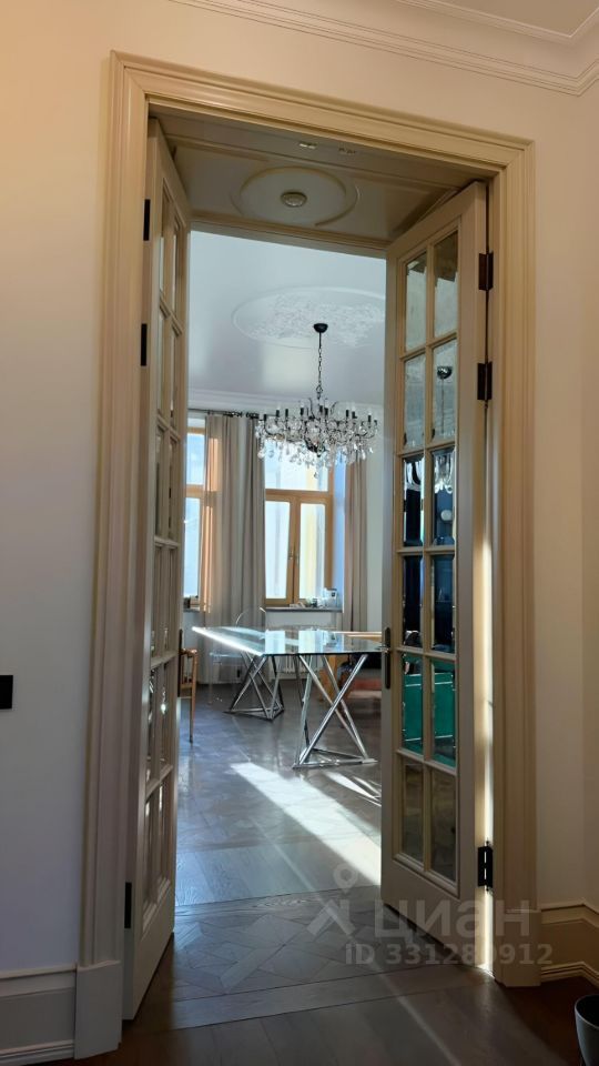 m. Chistye prudy: Apartment, 3-rooms