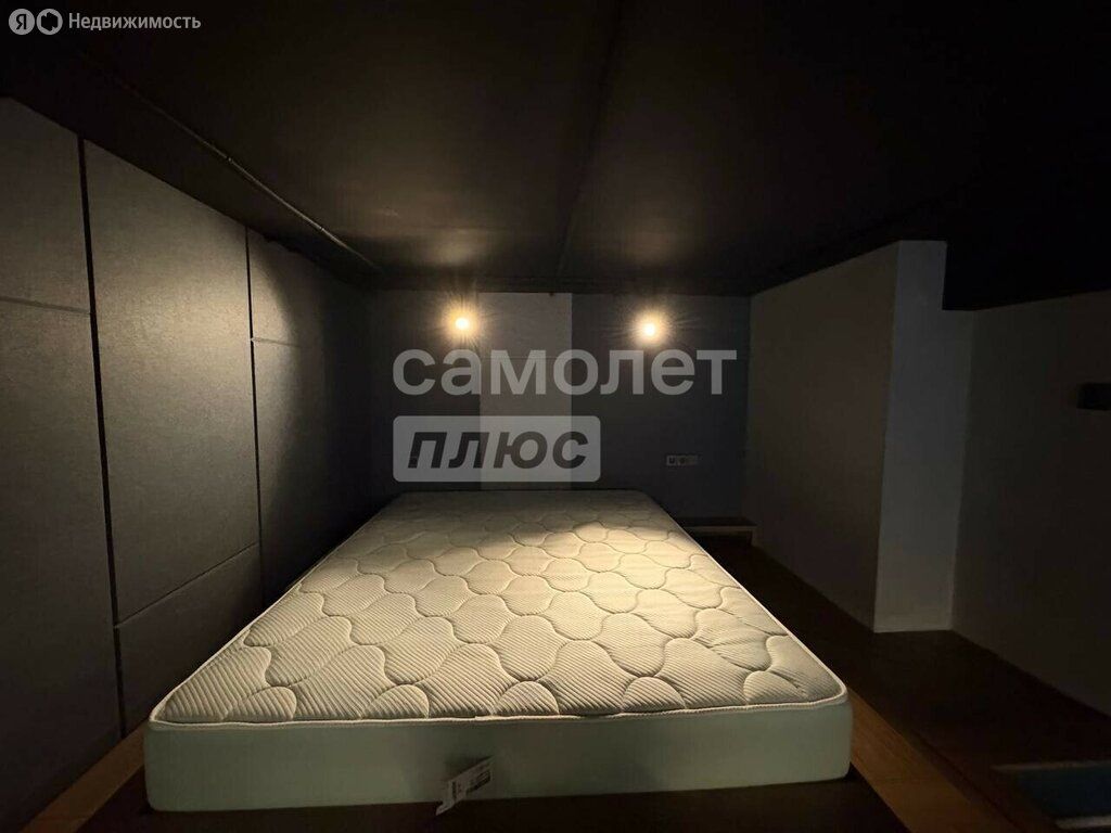 m. Nagornaya: Apartment, studio