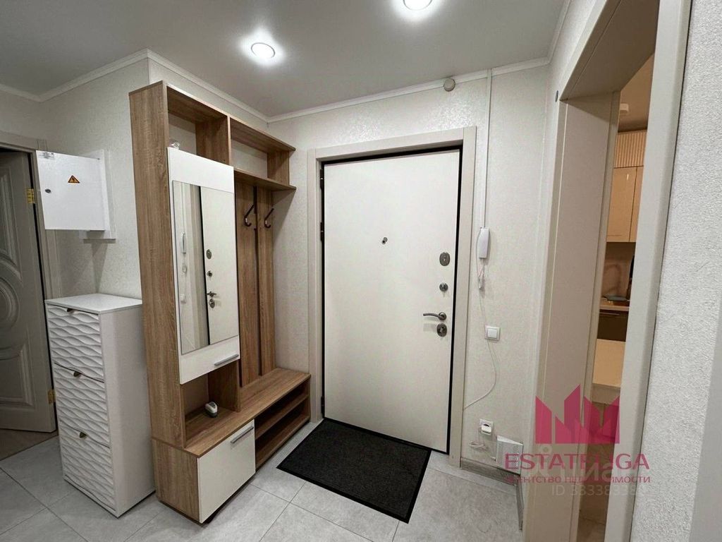 m. Bulvar Dmitriya Donskogo: Apartment, 2-rooms