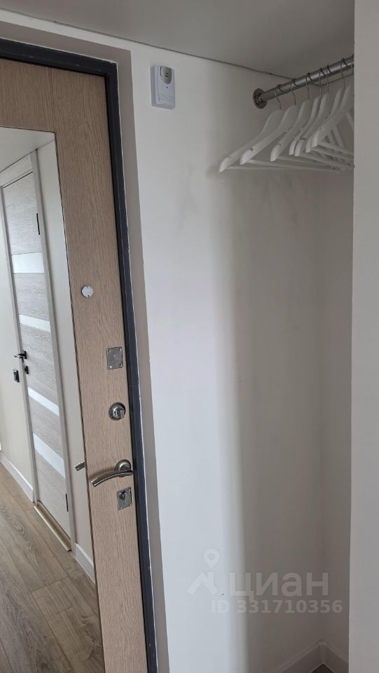 m. Krasny Baltiets: Apartment, studio