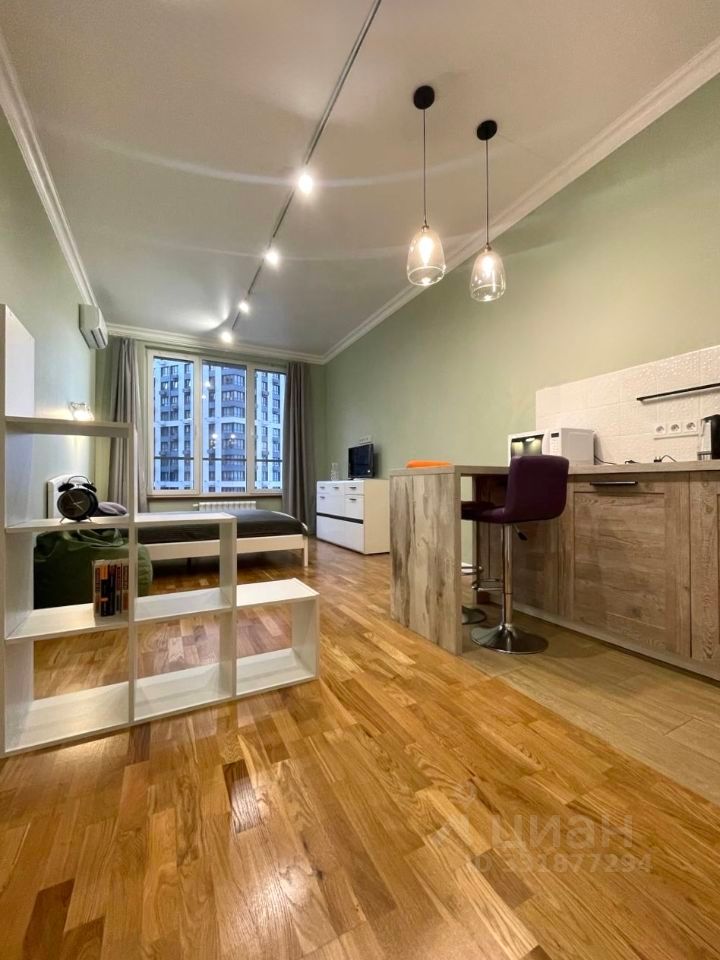 m. Shelepikha: Apartment, studio