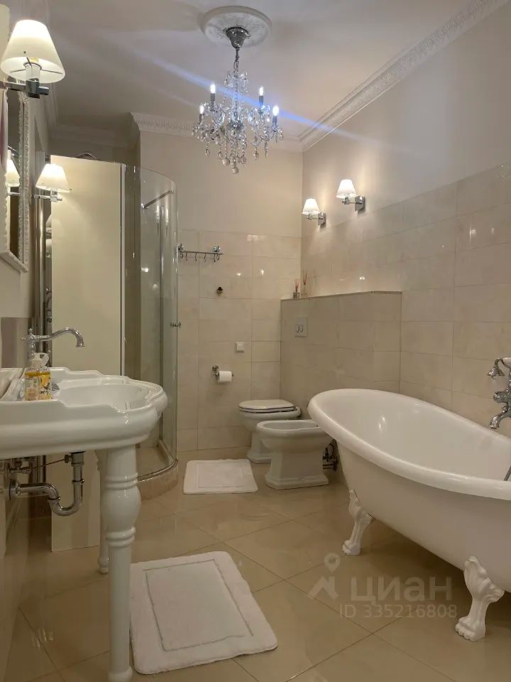 m. Novatorskaya: Apartment, 3-rooms