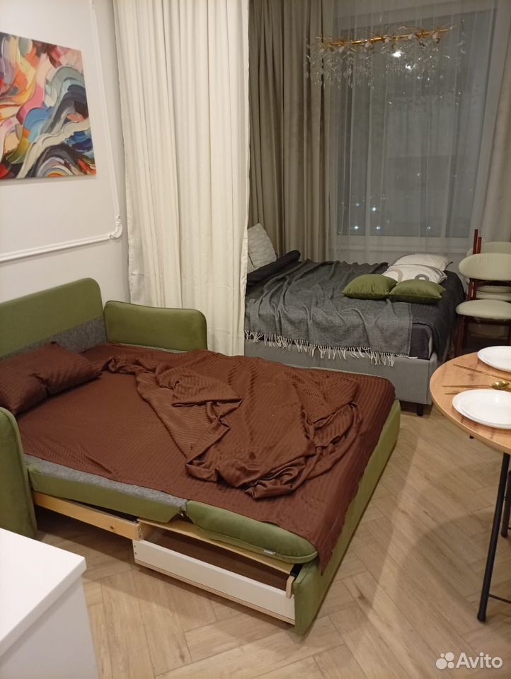 m. Verkhnie Kotly: Apartment, studio