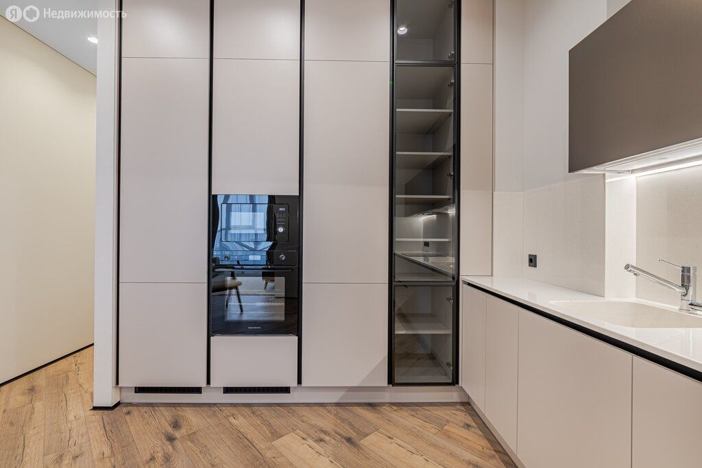 m. Khimki: Apartment, 3-rooms