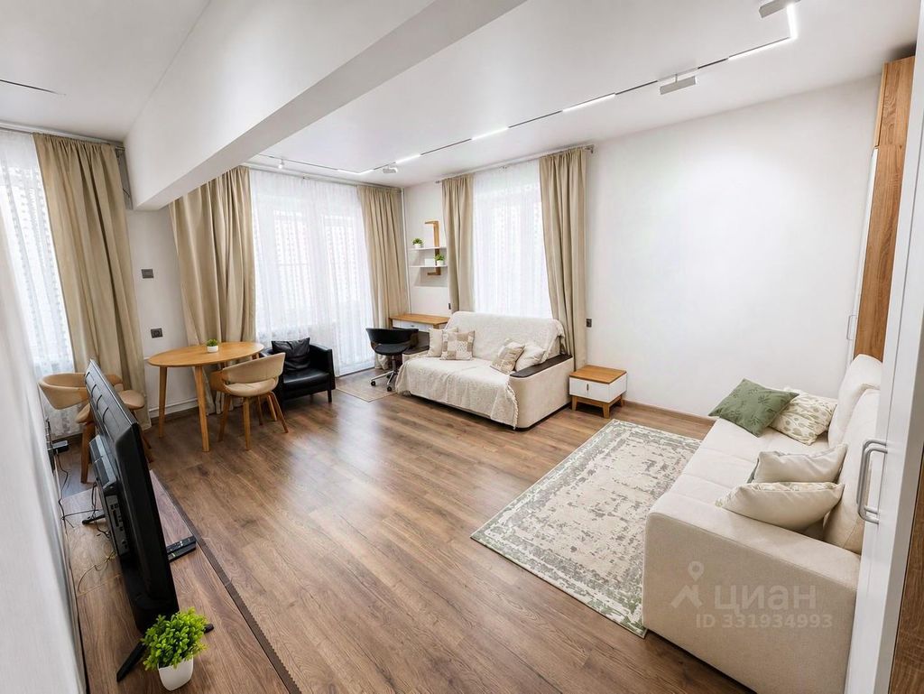 m. Krasnopresnenskaya: Apartment, studio