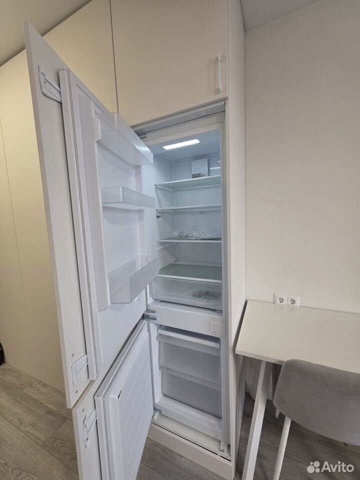 m. Krasnogorskaya: Apartment, studio