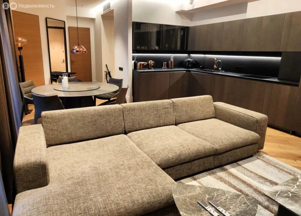 m. Aeroport: Apartment, 3-rooms