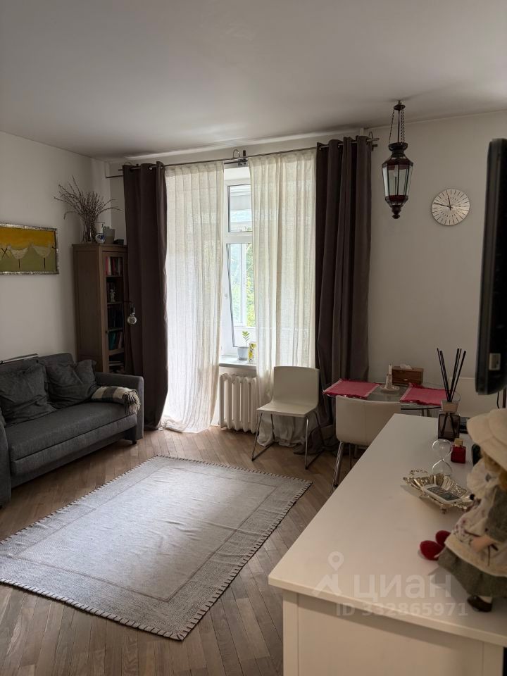 m. Aeroport: Apartment, studio