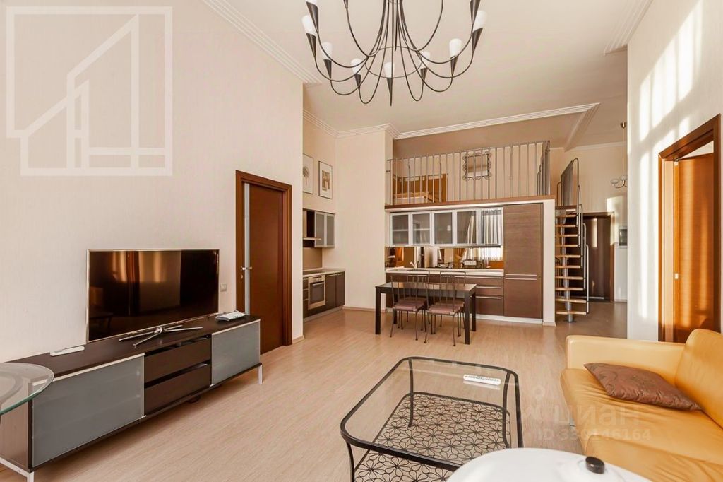 m. Shabolovskaya: Apartment, 3-rooms