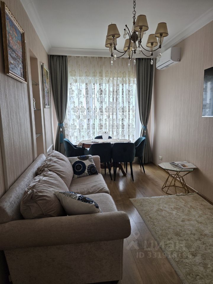 m. Rabochy Poselok: Apartment, 2-rooms