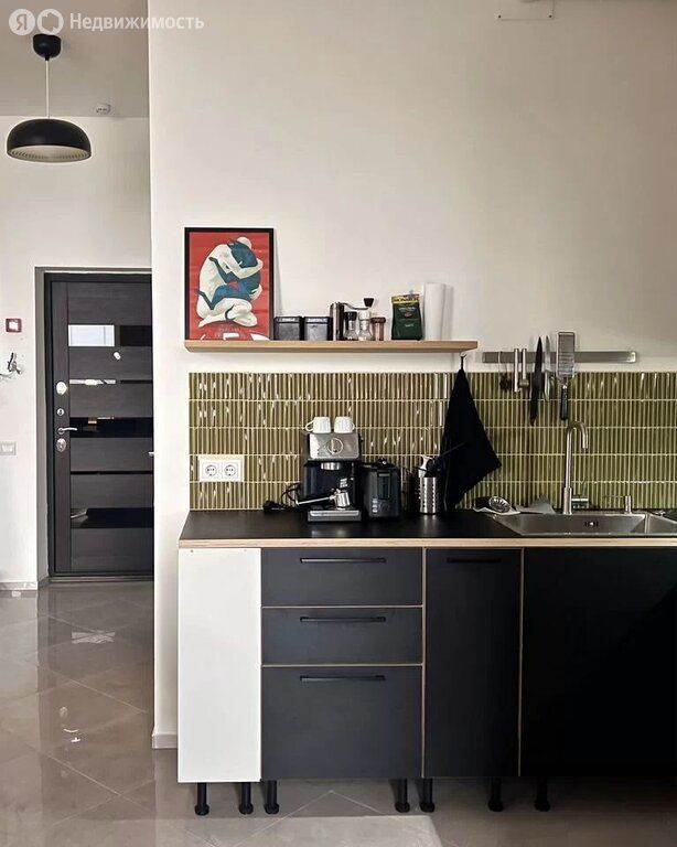m. Tushinskaya: Apartment, studio