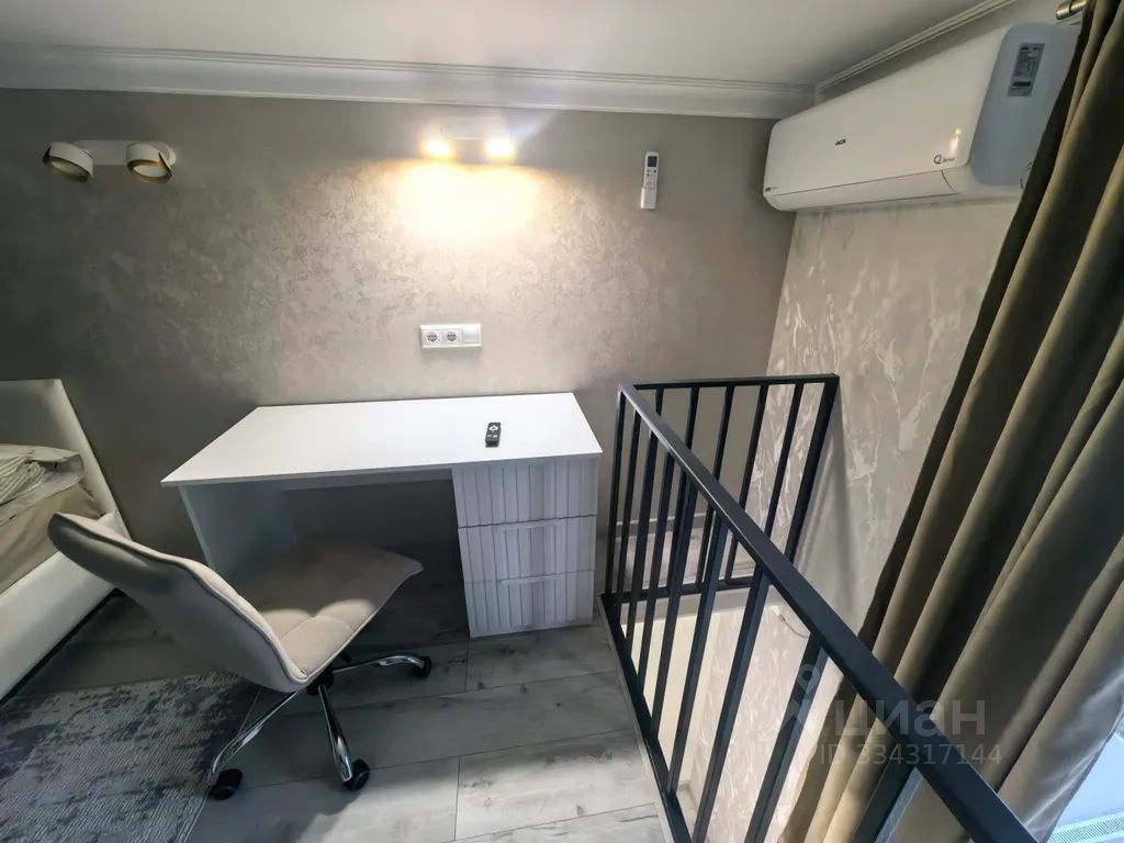 m. Botanichesky sad: Apartment, studio