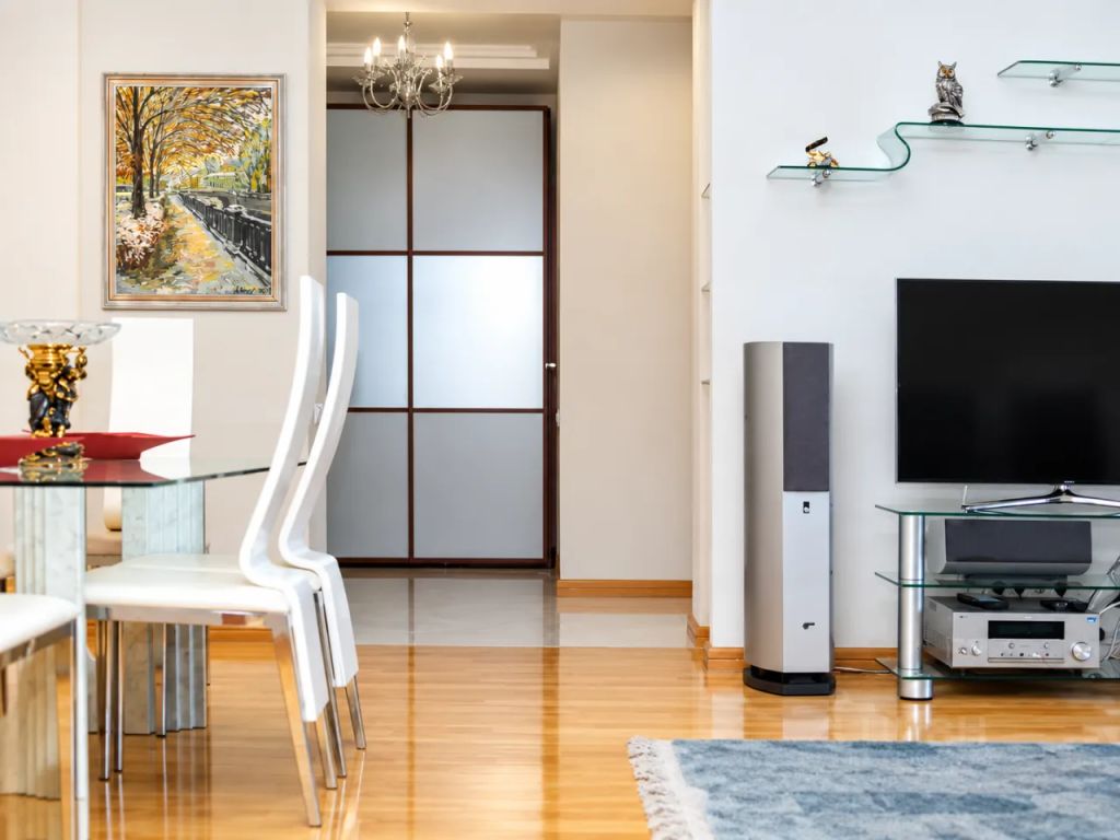 m. Pushkinskaya: Apartment, 3-rooms