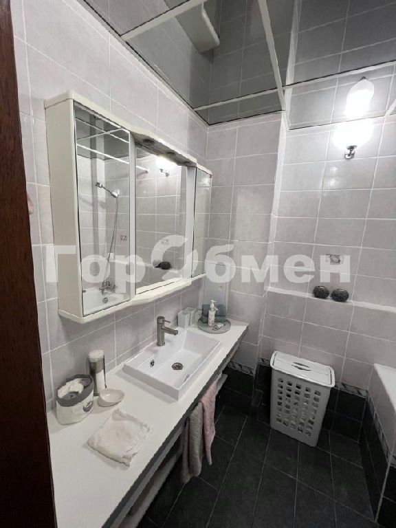 m. Novatorskaya: Apartment, 3-rooms