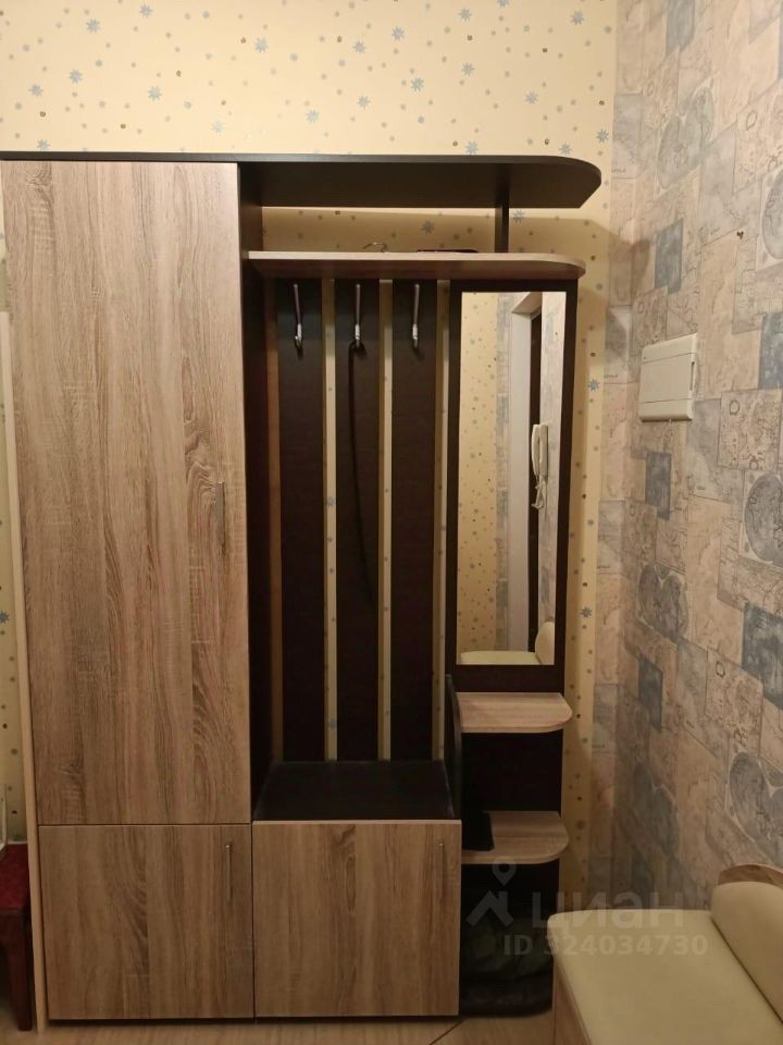 m. Krasnogorskaya: Apartment, 1-rooms