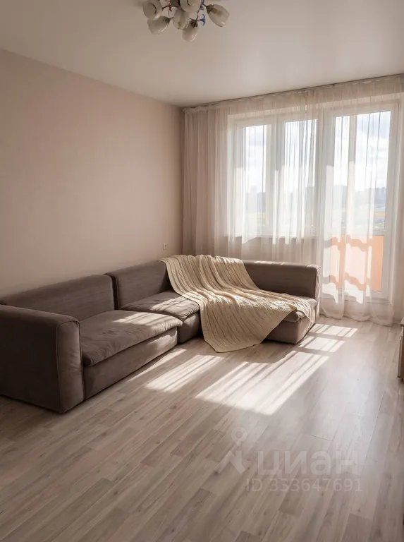 m. Myakinino: Apartment, 2-rooms
