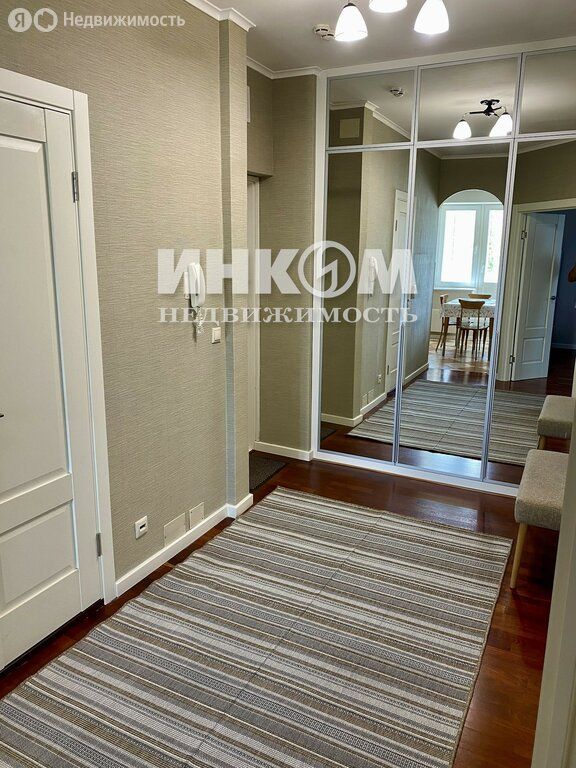 m. Prospekt Vernadskogo: Apartment, 2-rooms