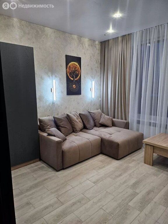m. Moskva Tovarnaya: Apartment, studio