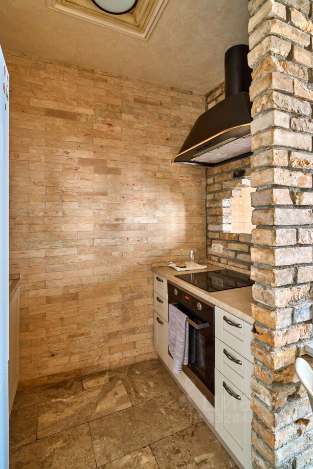 m. Shelepikha: Apartment, studio