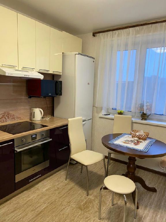m. Yasenevo: Apartment, 2-rooms