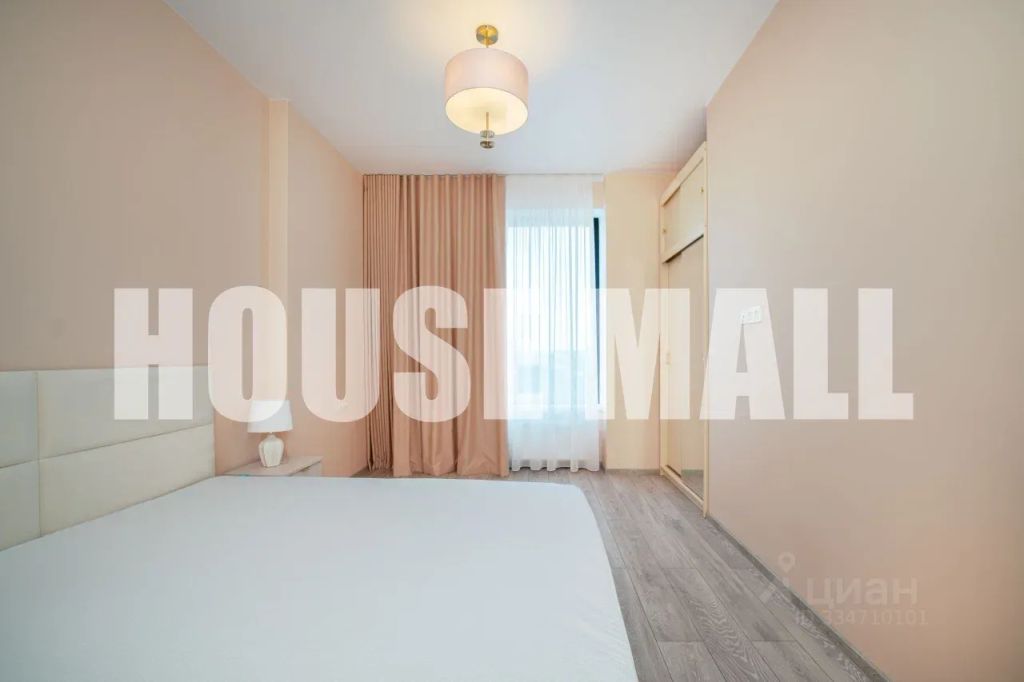 m. Ulitsa Sergeya Eyzenshteyna: Apartment, 2-rooms