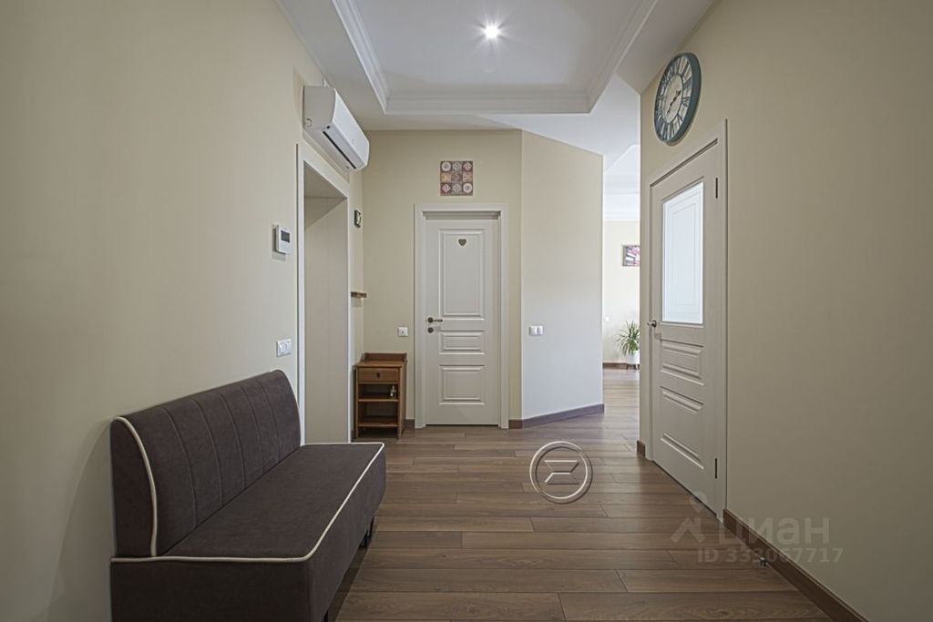 m. Tretyakovskaya: Apartment, 3-rooms