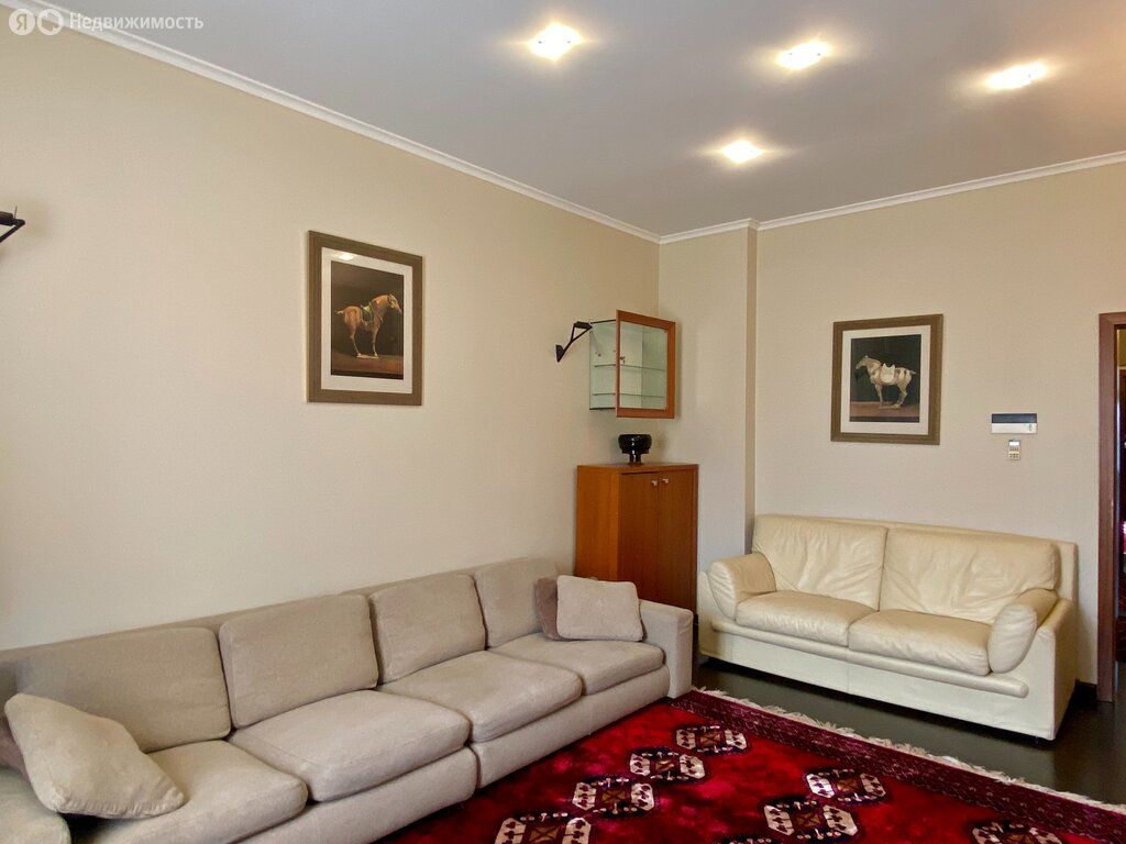 m. Krasnopresnenskaya: Apartment, 2-rooms