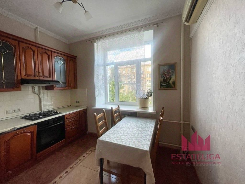 m. Zorge: Apartment, 2-rooms