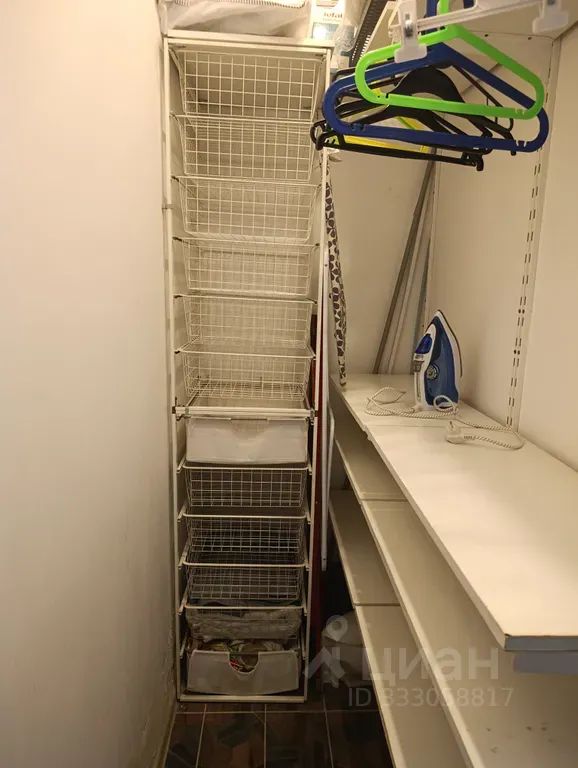 m. Pavshino: Apartment, studio