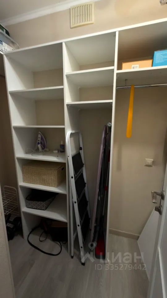 m. Липовая Роща: Apartment, 2-rooms