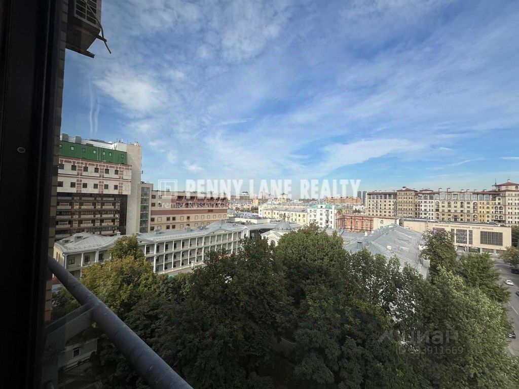 m. Mayakovskaya: Apartment, 4-rooms