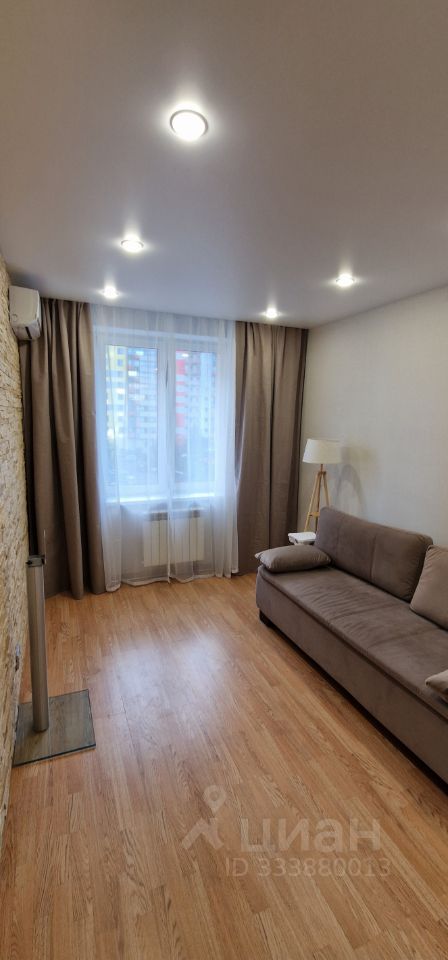 m. Pionerskaya: Apartment, 2-rooms