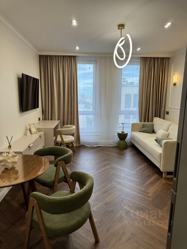 m. Verkhnie Likhobory: Apartment, studio