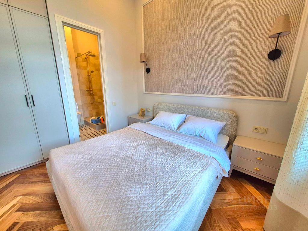 m. Oktyabrskoe pole: Apartment, 1-rooms