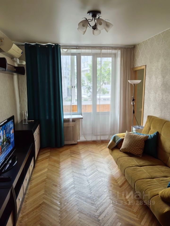 m. Mendeleevskaya: Apartment, 2-rooms