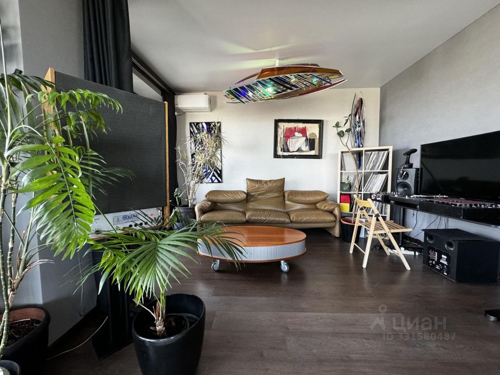 m. Moskva Tovarnaya: Apartment, 2-rooms