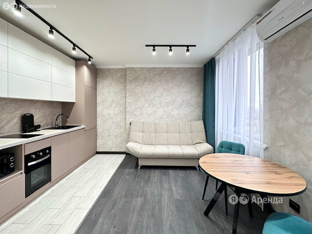 m. Pavshino: Apartment, studio