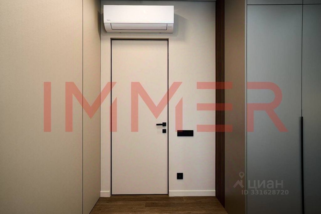 m. Shabolovskaya: Apartment, 3-rooms