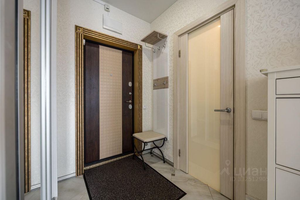 m. Saltykovskaya: Apartment, studio