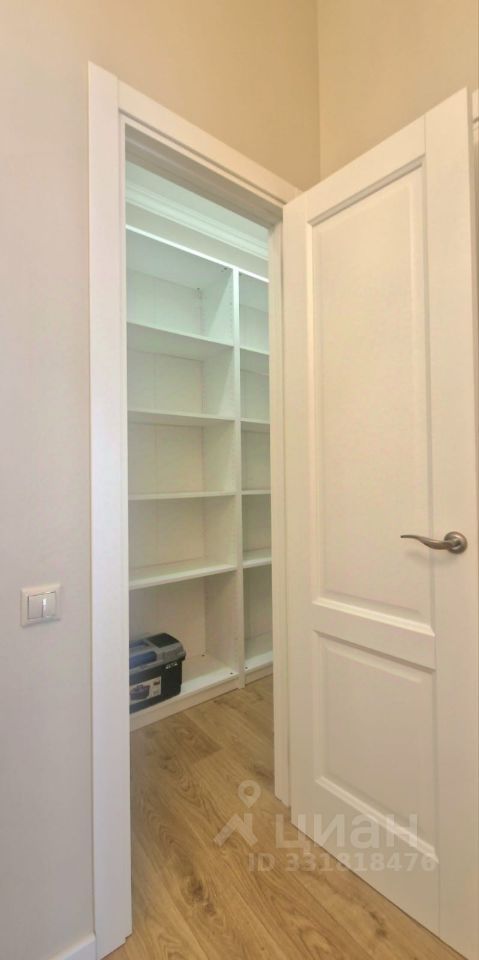 m. Molzhaninovo: Apartment, 2-rooms