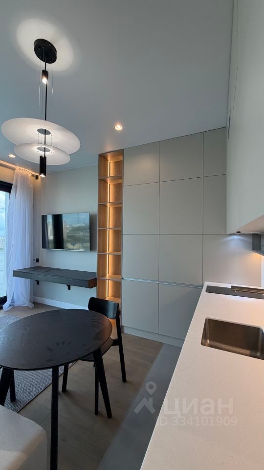 m. Trikotazhnaya: Apartment, studio