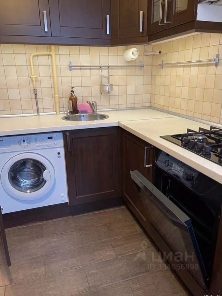 m. Levoberezhnaya: Apartment, 2-rooms