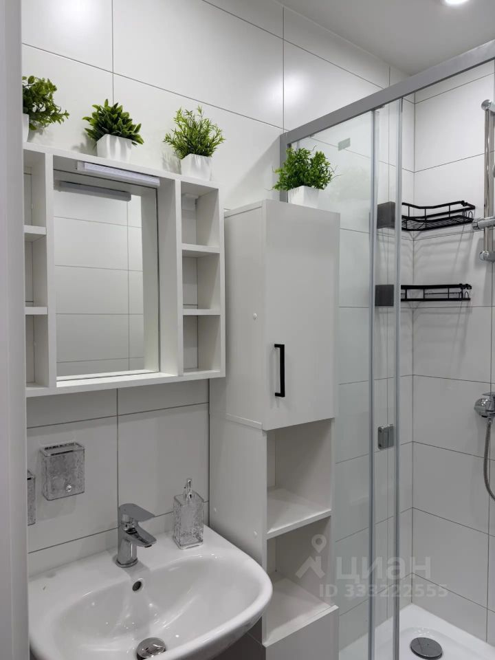 m. Vodniki: Apartment, studio