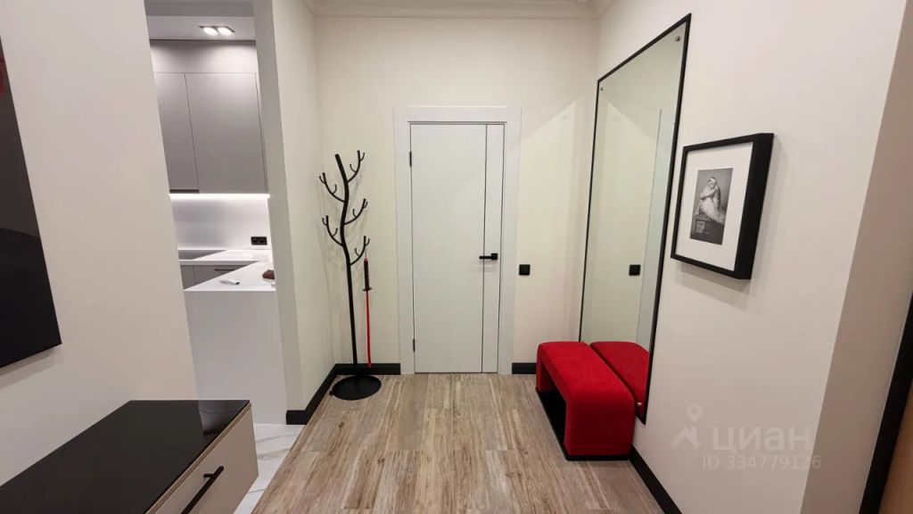 m. Narodnoe Opolchenie: Apartment, 1-rooms