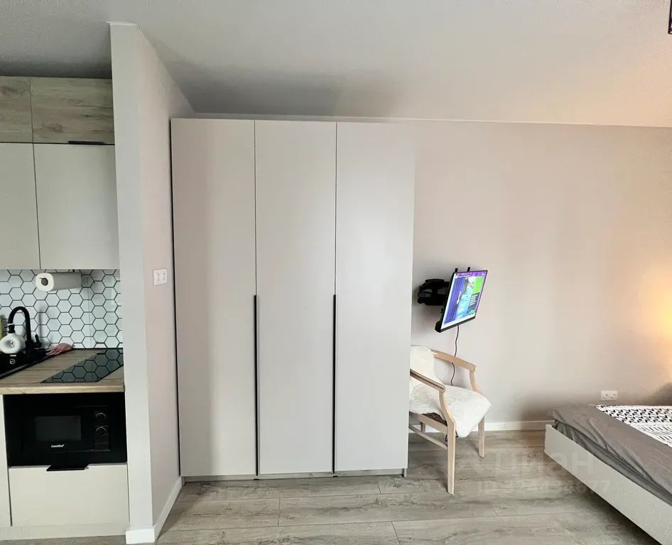 m. Strogino: Apartment, studio