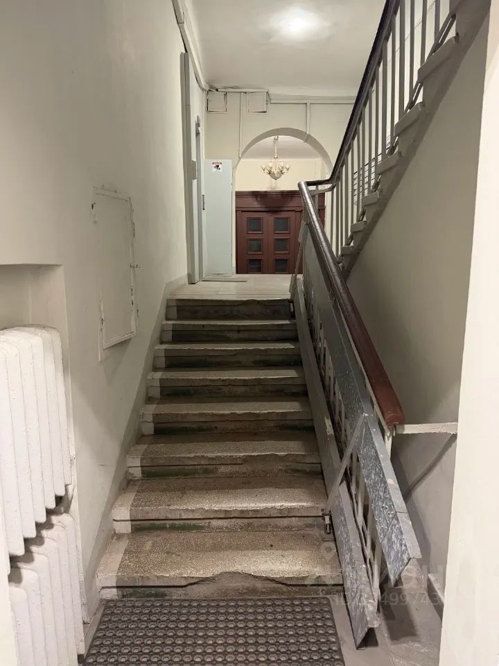 m. Krasnye vorota: Apartment, 2-rooms