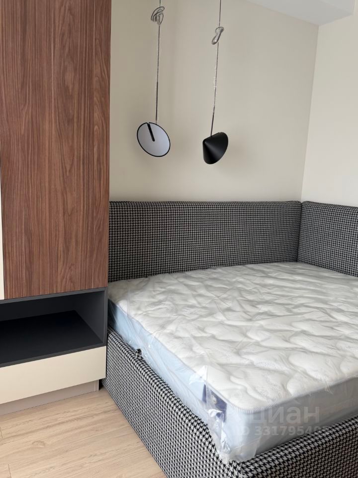 m. Narodnoe Opolchenie: Apartment, 3-rooms
