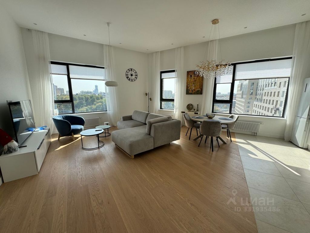 m. Avtozavodskaya: Apartment, 3-rooms