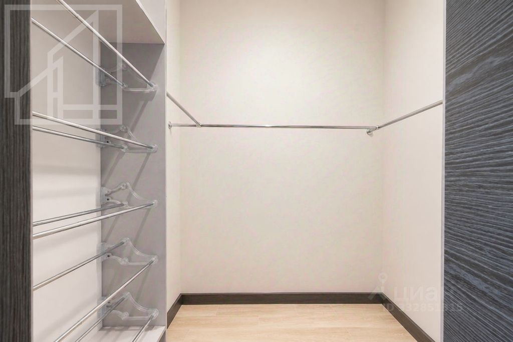m. Krasnye vorota: Apartment, 3-rooms