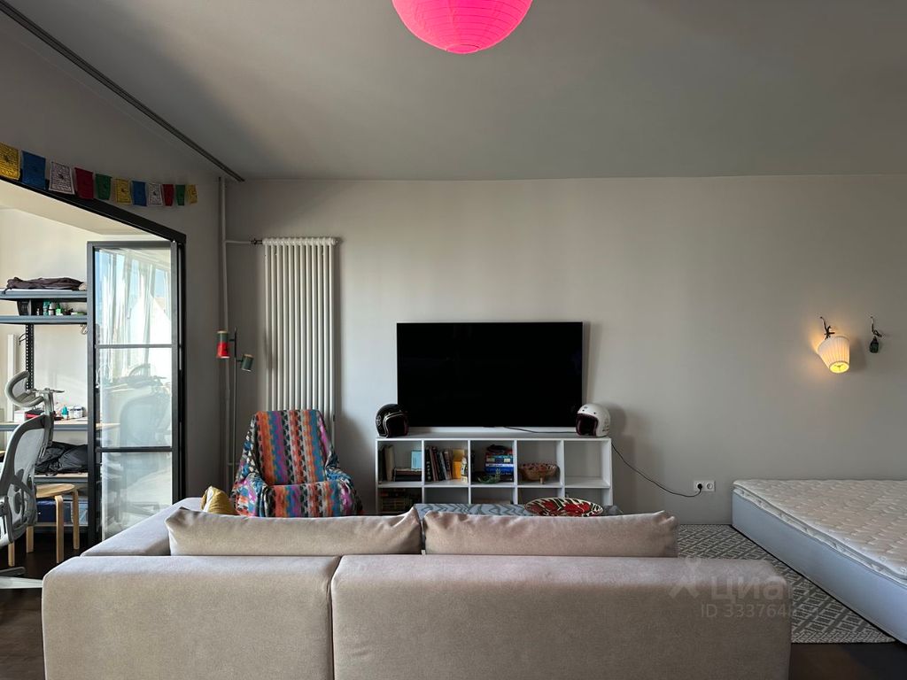 m. Novye Cheremushki: Apartment, studio